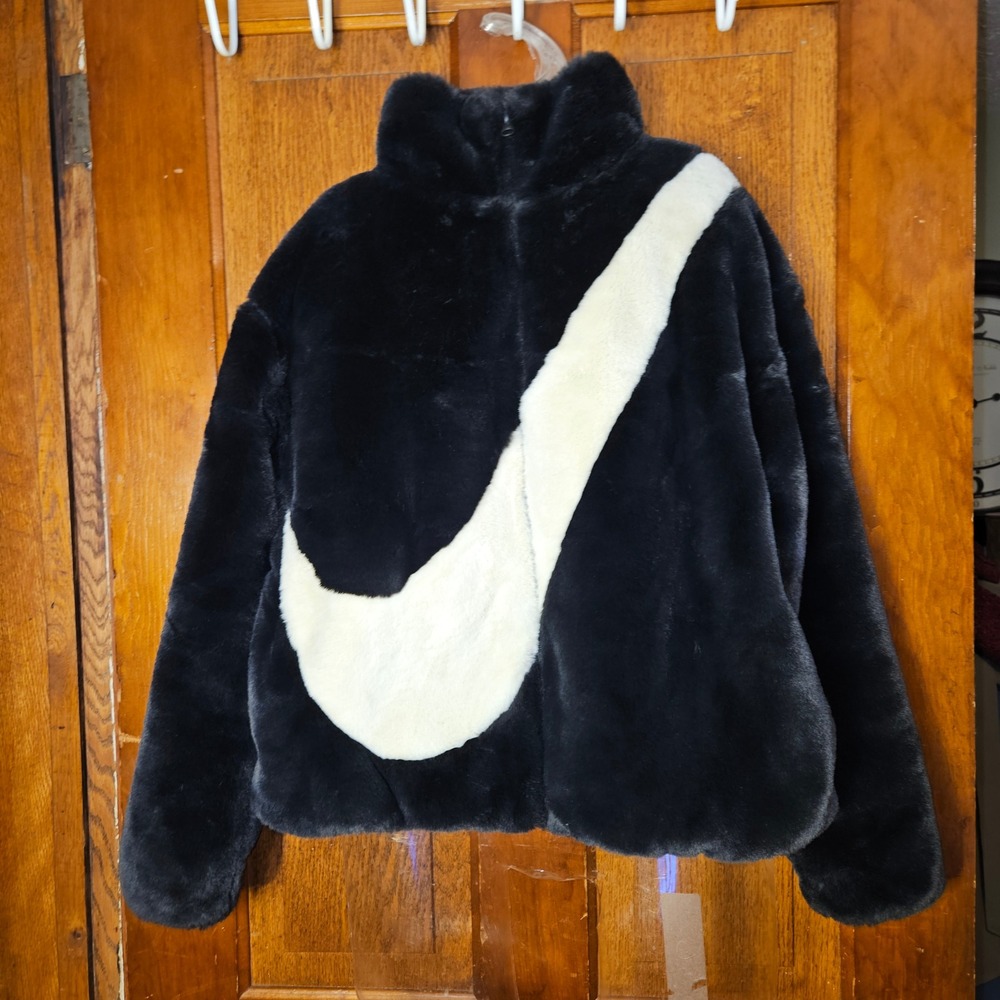 Nike Faux Fur Jacket Womens Small Sportswear Big Swoosh Black CU6559-010